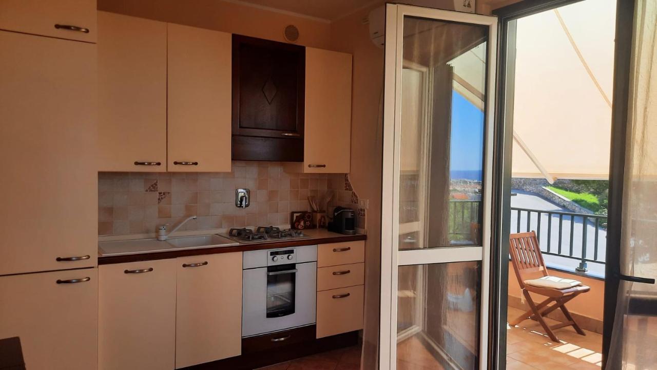 Nuccia - Box Auto Gratuito E Biancheria Inclusa * Pietra Ligure
